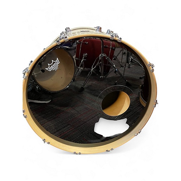 Used DW 4 Piece Performance Series BROKEN GLASS Drum Kit