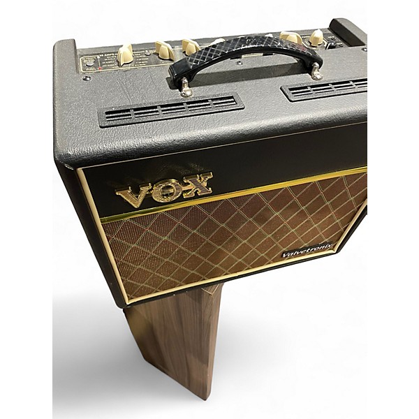 Used VOX VT20Plus Valvetronix 20W 1X8 Guitar Combo Amp