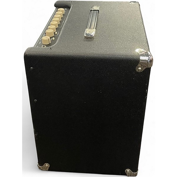 Used Fender Rumble 40 Bass Combo Amp