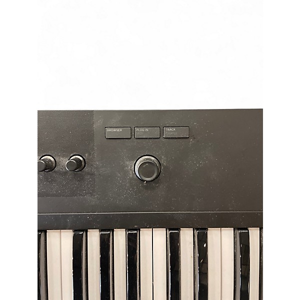 Used Native Instruments Komplete Kontrol S49 MIDI Controller
