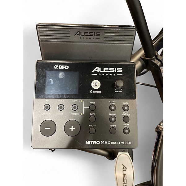 Used Alesis NITRO MAX RED W/STRIKE 12 SNARE Electric Drum Set
