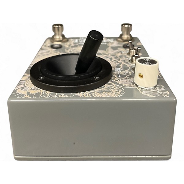 Used Walrus Audio Melee Wall of Noise Effect Pedal