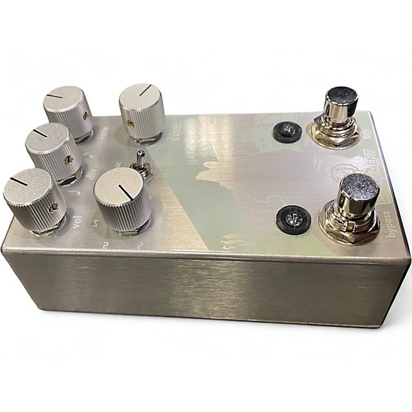 Used Walrus Audio Monument Tremolo Effect Pedal