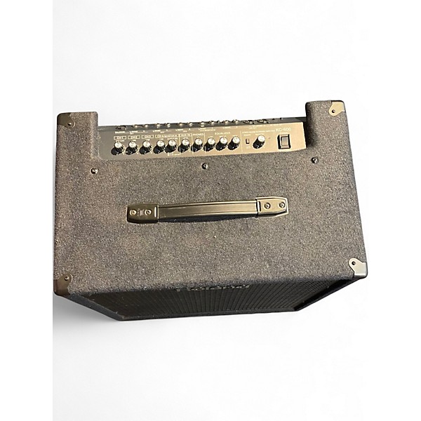Used Roland KC600 Keyboard Amp