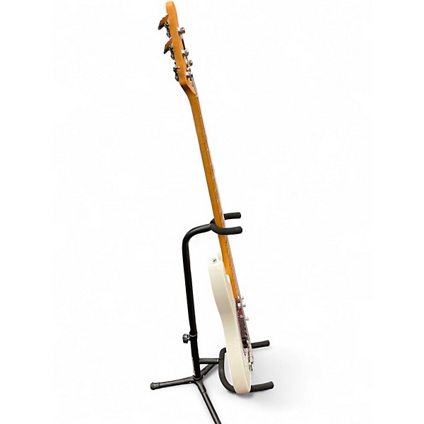 Used Sterling by Music Man STINGRAY CLASSIC RAY24CA Olympic White Electric Bass Guitar