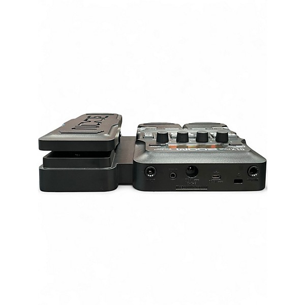 Used Zoom g1x four Effect Processor