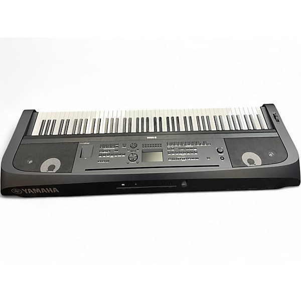 Used Yamaha DGX670 Digital Piano