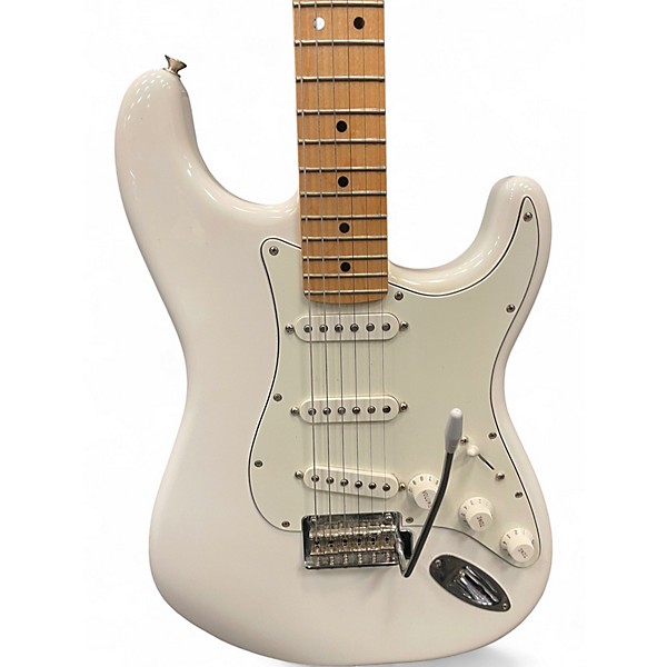 Used 2020 Fender Player Stratocaster Olympic White Solid Body Electric Guitar