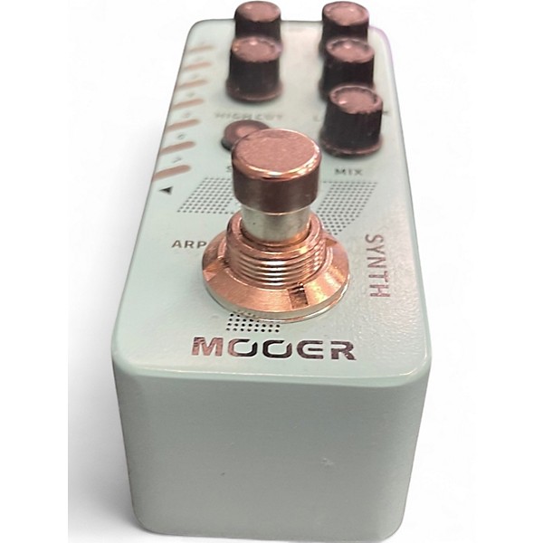 Used Mooer E7 Effect Pedal