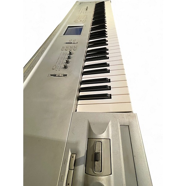 Used KORG Triton Pro 76 Key Keyboard Workstation