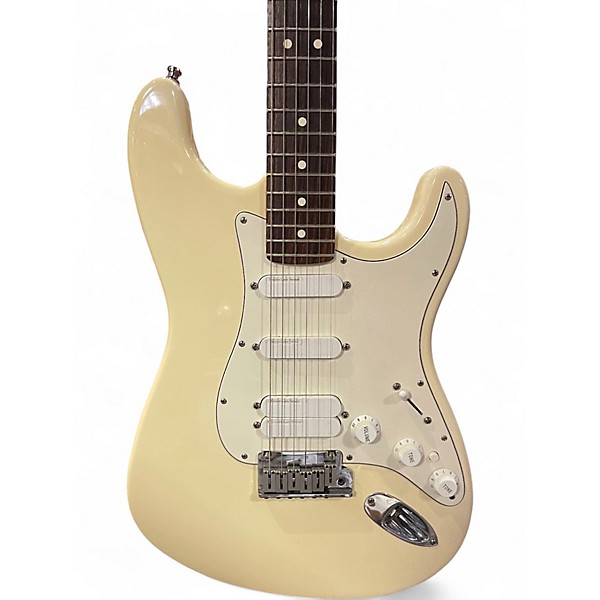 Vintage 1994 Fender Artist Series Jeff Beck Stratocaster Vintage White Solid Body Electric Guitar