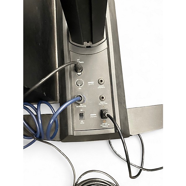 Used Bose L1 Model II with to watch and b1 Sound Package