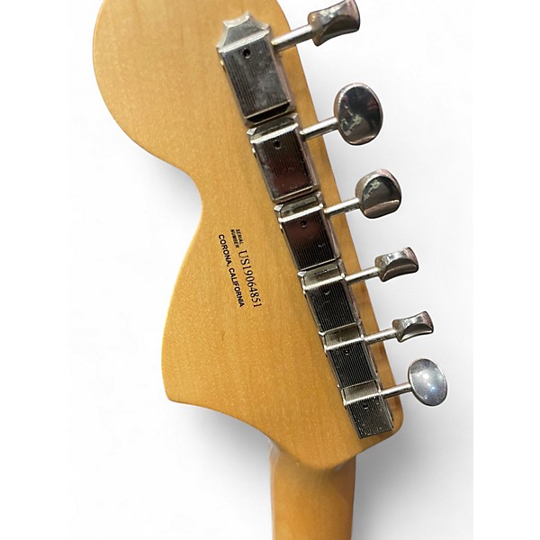 Used Fender American Deluxe Stratocaster Sienna Sunburst Solid Body Electric Guitar