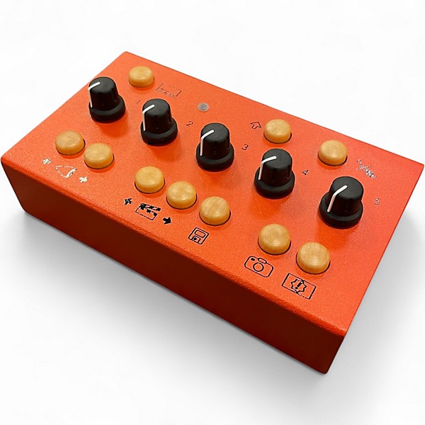 Used Critter&guitari EYESY Synthesizer
