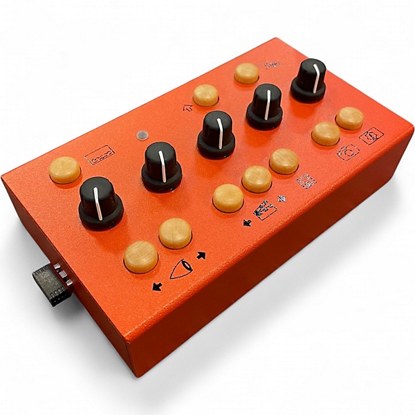 Used Critter&guitari EYESY Synthesizer