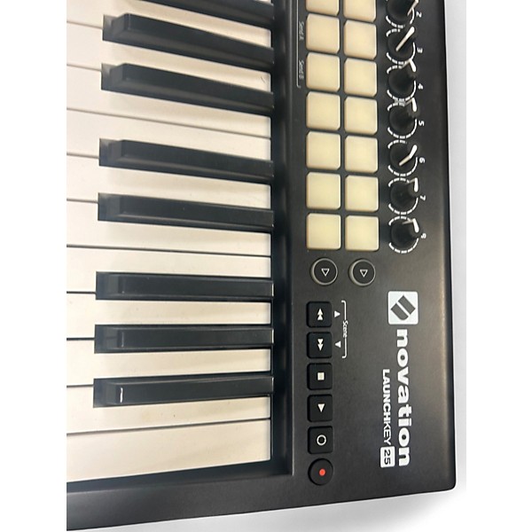 Used Novation Launchkey 25 Key MIDI Controller