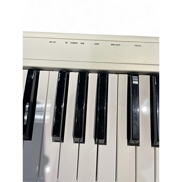 Used KORG K61 MIDI Controller