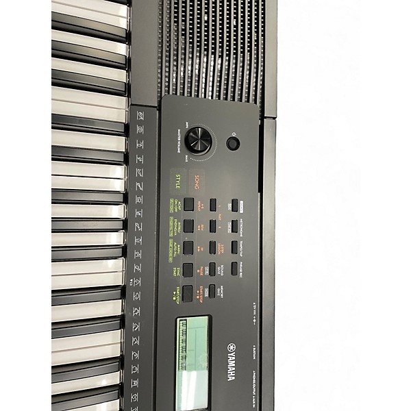 Used Yamaha PSR-E283 Digital Piano