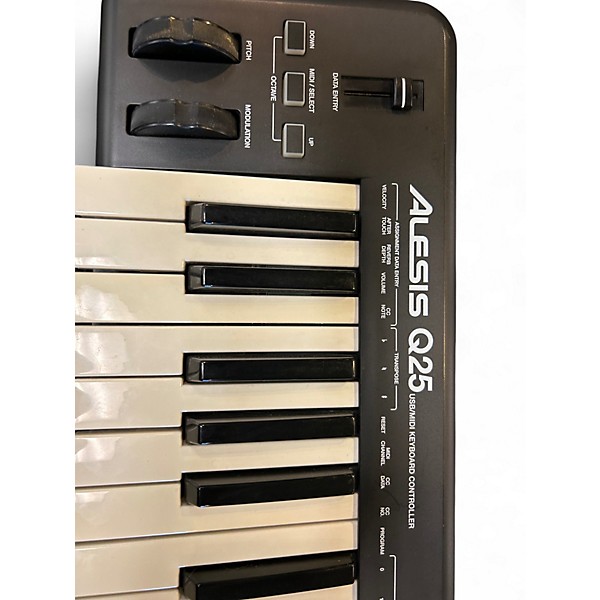 Used Alesis Q25 25 Key MIDI Controller