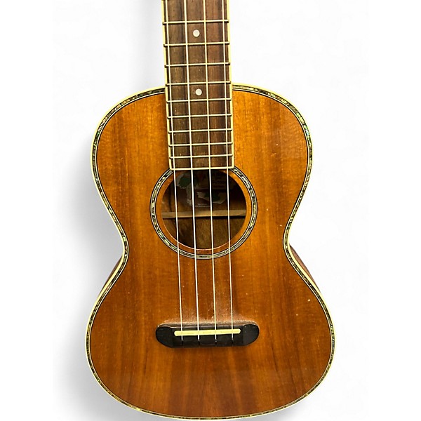 Used Fender Montecito Koa Natural Ukulele