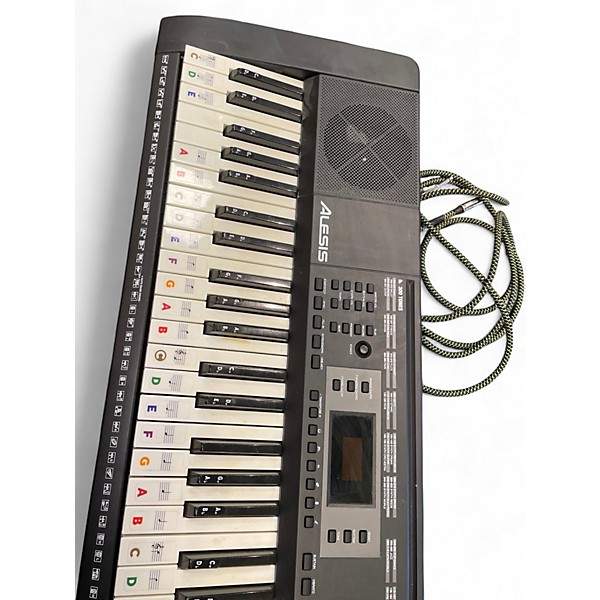 Used Alesis Melody 61 key