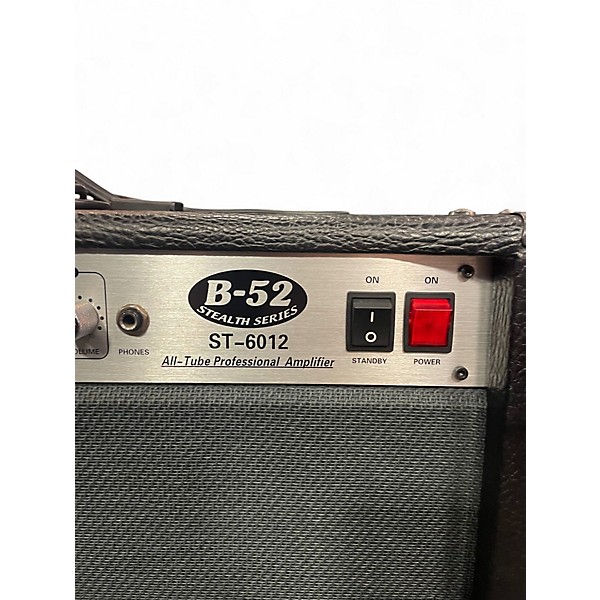Used B-52 STEATH SERIES ST 6012 Bass Combo Amp
