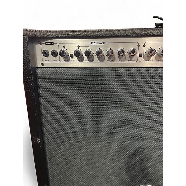Used B-52 STEATH SERIES ST 6012 Bass Combo Amp