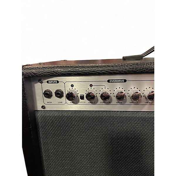 Used B-52 STEATH SERIES ST 6012 Bass Combo Amp