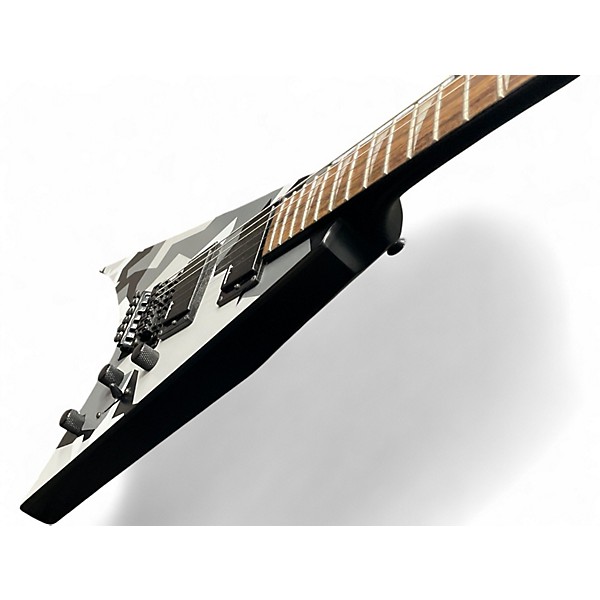 Used 2022 Jackson  X SERIES RHOADES RRX24 WINTER CAMO Solid B WINTER CAMO Solid Body Electric Guitar