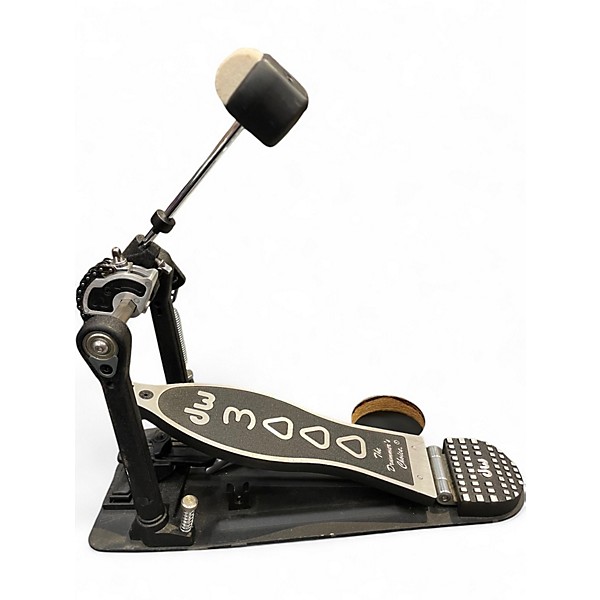 Used DW 3000 Series Single Single Bass Drum Pedal