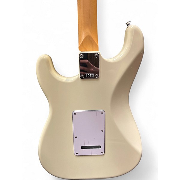 Used Fender Standard Stratocaster White Solid Body Electric Guitar