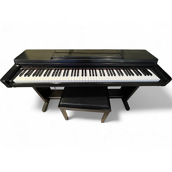 Used Yamaha CLP 560 Clavinova Digital Piano