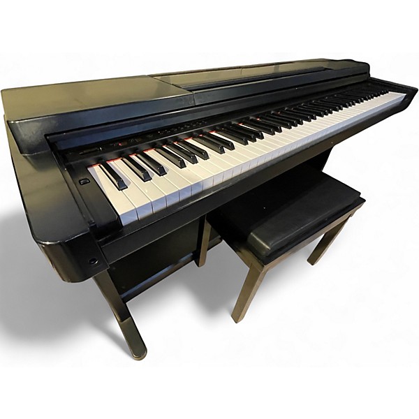 Used Yamaha CLP 560 Clavinova Digital Piano