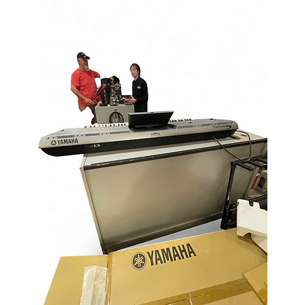Used Yamaha Tyros 5 76 Key Arranger Keyboard