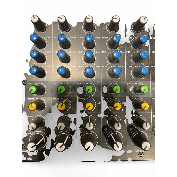 Used Harbinger LV12 Unpowered Mixer