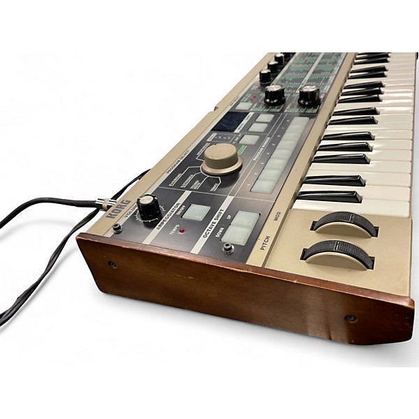 Used KORG Micro Korg 37 Key Synthesizer