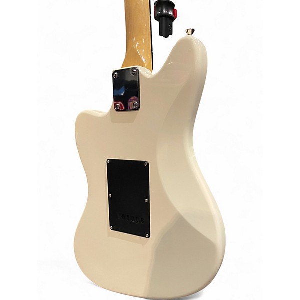 Used Indio Deluxe Offset Style White Solid Body Electric Guitar