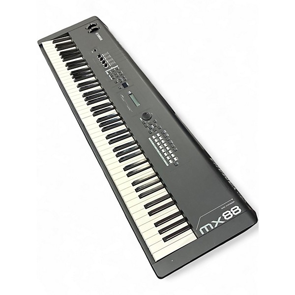 Used Yamaha MX88 Synthesizer