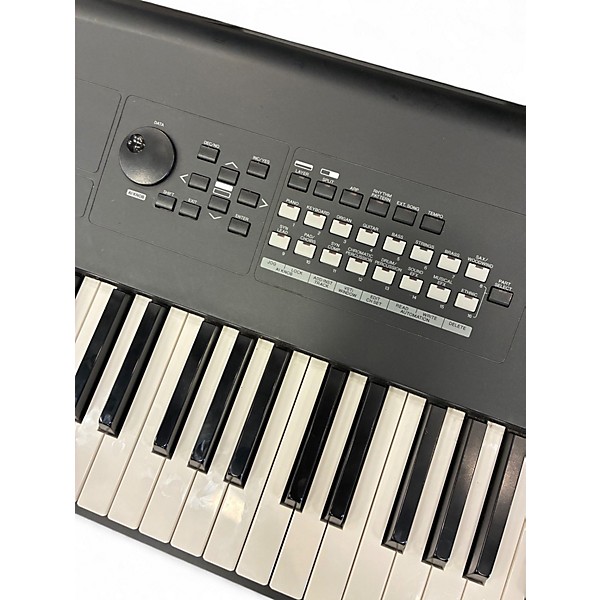Used Yamaha MX88 Synthesizer