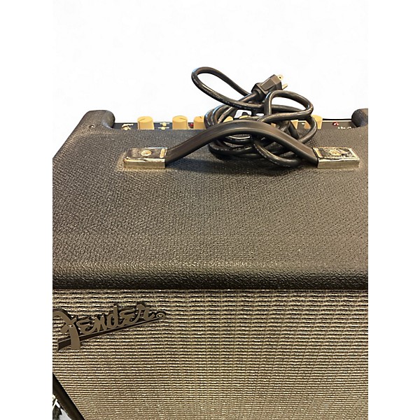 Used Fender Rumble 40 Bass Combo Amp