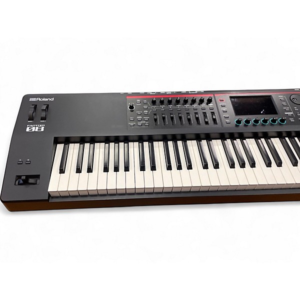 Used 2025 Roland Fantom 08 Keyboard Workstation