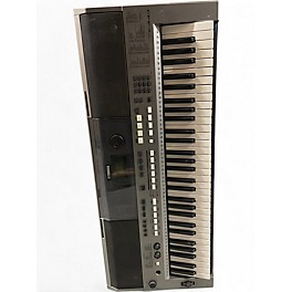 Used Yamaha psre443 Portable Keyboard