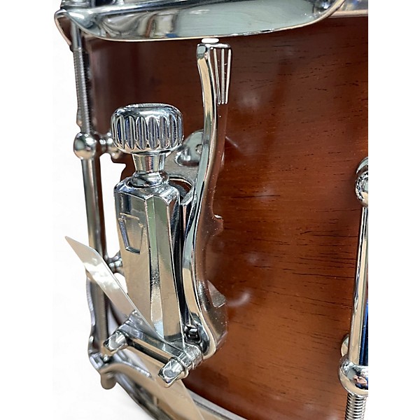 Used Ludwig 6.5in universal snare Mahogany Drum