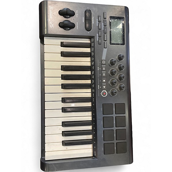 Used M-Audio Axiom 25 Key MIDI Controller