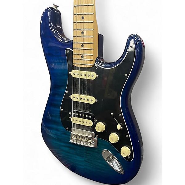 Used 2021 Fender PLAYER 2 STRATOCASTER Blue Burst Solid Body Electric Guitar
