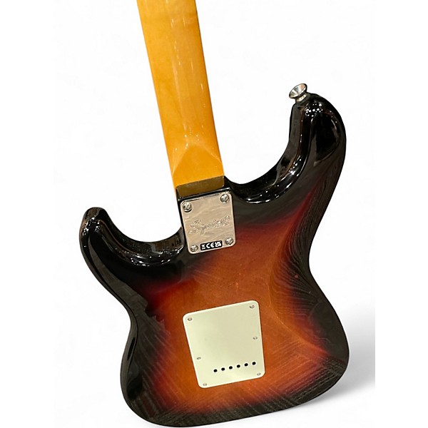 Used Squier Classic Vibe 1960S Stratocaster 2 Color Sunburst Solid Body Electric Guitar