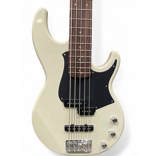 Used Yamaha BB235 Alpine White Electric Bass Guitar