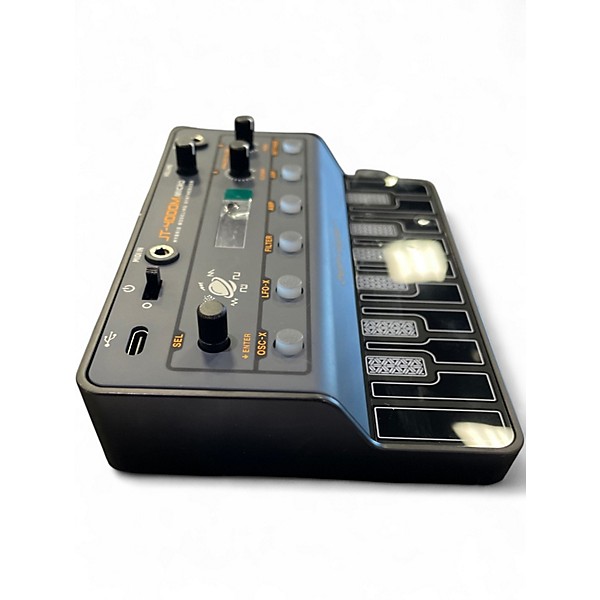Used Behringer JT-4000M MICRO Synthesizer