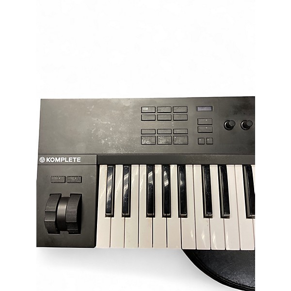 Used Native Instruments Komplete Kontrol A49 MIDI Controller