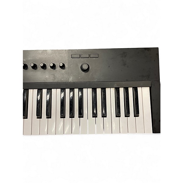 Used Native Instruments Komplete Kontrol A49 MIDI Controller